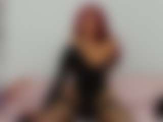 Live cam show with Vane-evanss - Red Hair on AdultVida.com