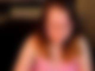 Live cam show with Aleks - Glasses on AdultVida.com