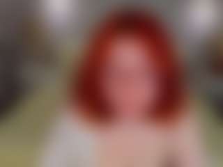 Live cam show with Aleks - Pretty on livesuperchat.net