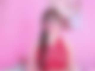 Live cam show with camiabril - Green Eyes on SquirtSoMuch
