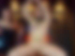 Candyqueenl's Live Sex Cam Show