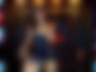 CandyQueenn's Live Sex Cam Show