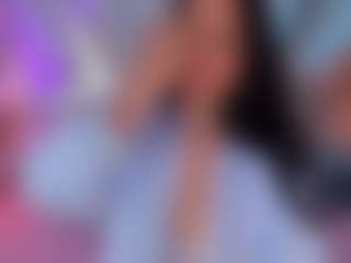Live cam show with AshleeyBell - Twerking on CamClone