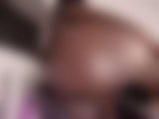 Oshun's Live Sex Cam Show