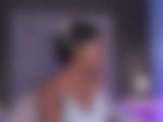 Live cam show with Oshun - Ebony on CamClone | colombia