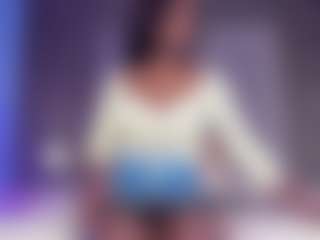 Live cam show with Oshun - Facial Piercings on xxxlivecams.org
