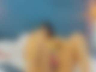 Live cam show with ShainaBonne - Pornstar Skinny on TeamSkeetLive