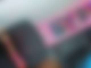 Live cam show with suzume-Mendez - Smoking on Camsoda