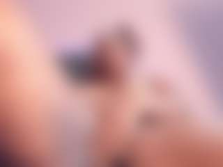 Adeleehottman's Live Sex Cam Show