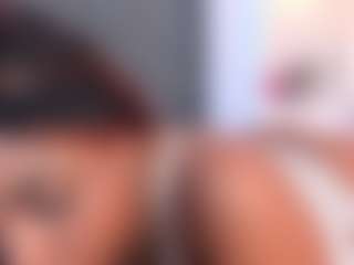 Adeleehottman's Live Sex Cam Show