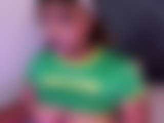 Live cam show with Adeleehottman - Ebony on CamClone | colombia