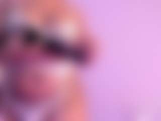 Adeleehottman's Live Sex Cam Show