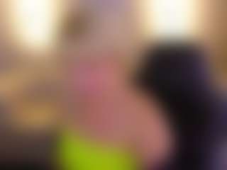 Live cam show with AmaraNightss - Athletic MILF on thefappeningchat.com