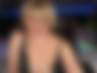 Live cam show with AmaraNightss - Athletic Middle Aged on nudelive.tv