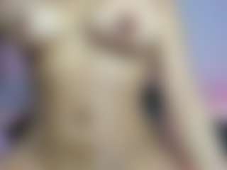 Live cam show with miaxxxxcarter - White on Camsoda | colombia