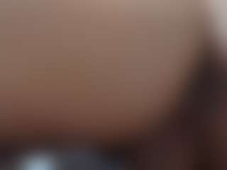 Live cam show with Myatr - Brown Eyes on livesuperchat.net