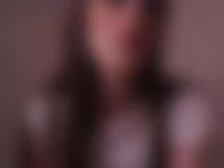 Live cam show with SuellenSchoonover - Athletic Cosplay on Latina Girls