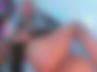 Andrea-Pop's Live Sex Cam Show