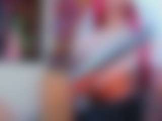 Live cam show with Andrea-Pop - Spank on CamClone