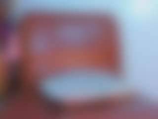 Live cam show with Andrea-Pop - Black Hair on CamClone