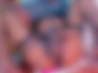 Live cam show with Andrea-Pop - Dirty Talk on AdultVida.com