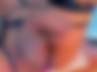 Live cam show with Andrea-Pop - Dirty Talk on Camsoda