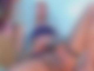 Live cam show with Andrea-Pop - White on Hubzter Live | colombia