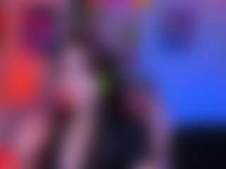 Live cam show with bianca-bright - Facial on Camsoda