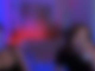 Live cam show with bianca-bright - Facial on Livezox