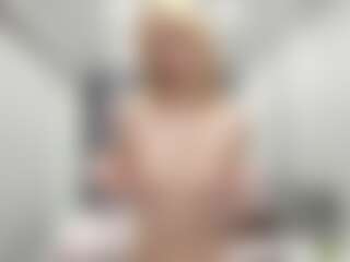 Live cam show with DorieDesorcy - Spy Blonde Hair on Camsoda