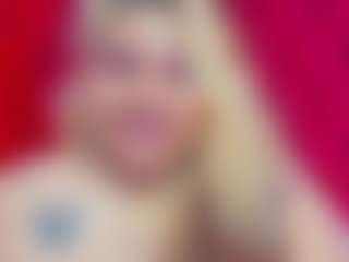 Live cam show with SunnyHoney - Strip on TeamSkeetLive