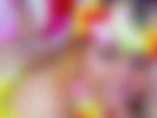 Live cam show with SunnyHoney - Petite Teen (18+) on Gym Cam Girls