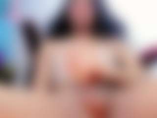 britany-montiel's Live Sex Cam Show