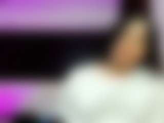 Live cam show with britany-montiel - Tease on livesuperchat.net