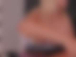 Chloe-Vibe's Live Sex Cam Show