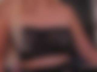 Chloe-Vibe's Live Sex Cam Show