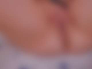 Chloe-Vibe's Live Sex Cam Show