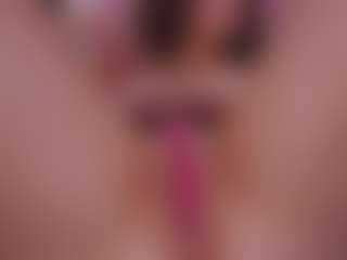 Live cam show with Chloe-Vibe - Blonde Hair on slutload