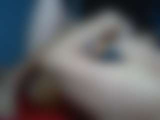 Live cam show with EroticCol - Milk on googirlz