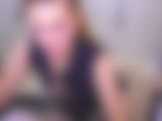 Live cam show with FireFoxxxxy - College MILF on Camiplay Live