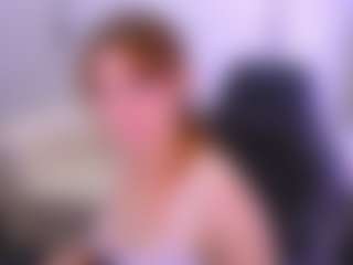 Live cam show with FireFoxxxxy - Middle Aged on friskycurves.com