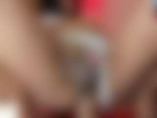 Live cam show with LaColorinaa - Black Hair on xxxlivecams.org