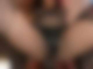 Live cam show with LaColorinaa - HD on Dolls Live