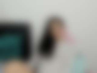 Live cam show with LaylaSia - Thin on livesuperchat.net