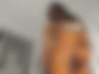 Live cam show with Melissa - Gray Eyes on Mixed Magazine Live