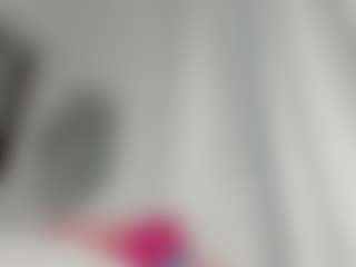 Live cam show with Melissa - Gray Eyes on Camversity