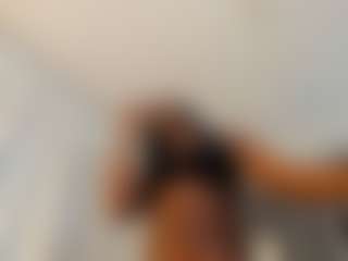 Live cam show with Melissa - Gray Eyes on fapnchat