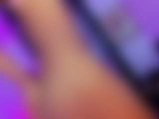 Live cam show with alexa-world - Tease on madthumbs
