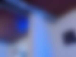 ChanelFitQueen's Live Sex Cam Show