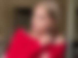 Live cam show with Elle - Gape on madthumbs